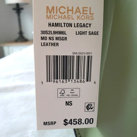 MICHAEL KORS Hamilton Legacy Medium Leather Messenger Bucket Bag - Picture 7 of 16